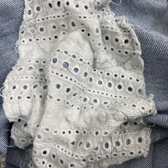 Edgely Jean Shorts Womens 18 Light Wash Denim Distress Destroyed Cut Off Roll Up - Picture 8 of 11